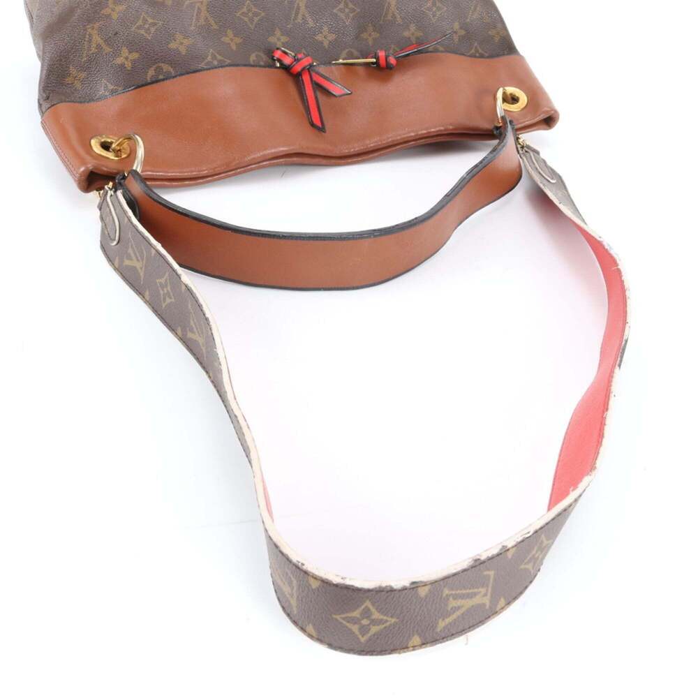 LOUIS VUITTON Brown Monogram Leather Shoulder Bag - Picture 4 of 12